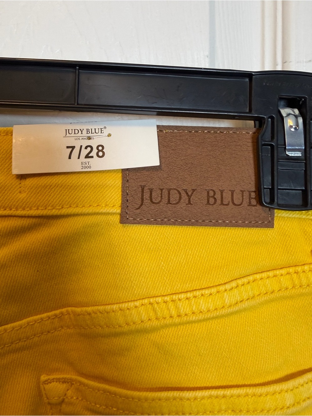 Judy Blue Yellow High Rise Braided Waist Wide Leg Crop Jeans Sz 7/28 NWT - Picture 5 of 8